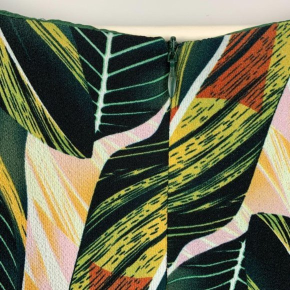 Belongsci Bell Sleeve Palm Leaf Print Shift Dress - Picture 8 of 8